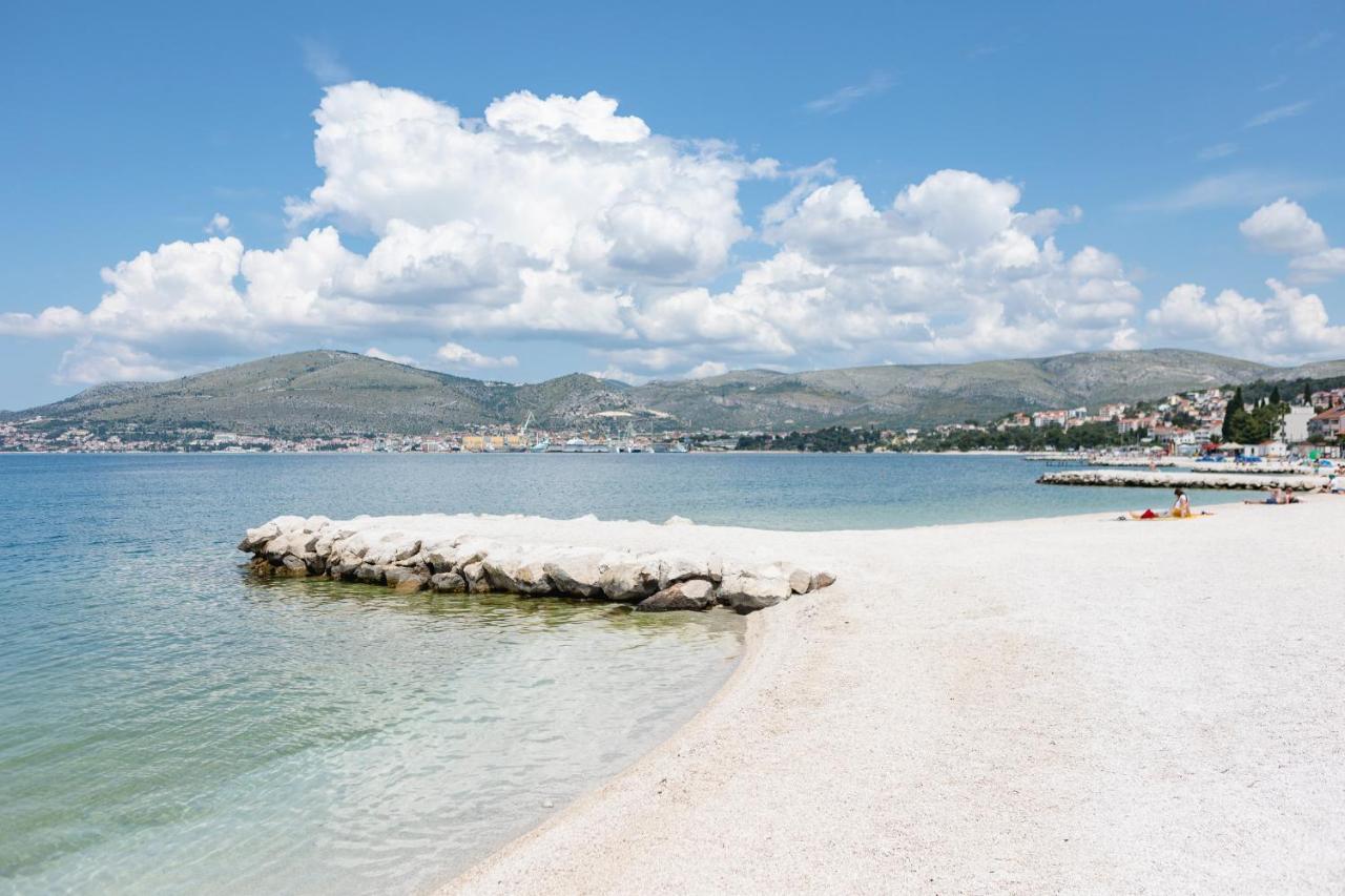 Studio-Appartements Emwey Trogir Exterior photo